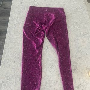 Lulu Lemon fast and free legging size 10 EUC inseam is 25”